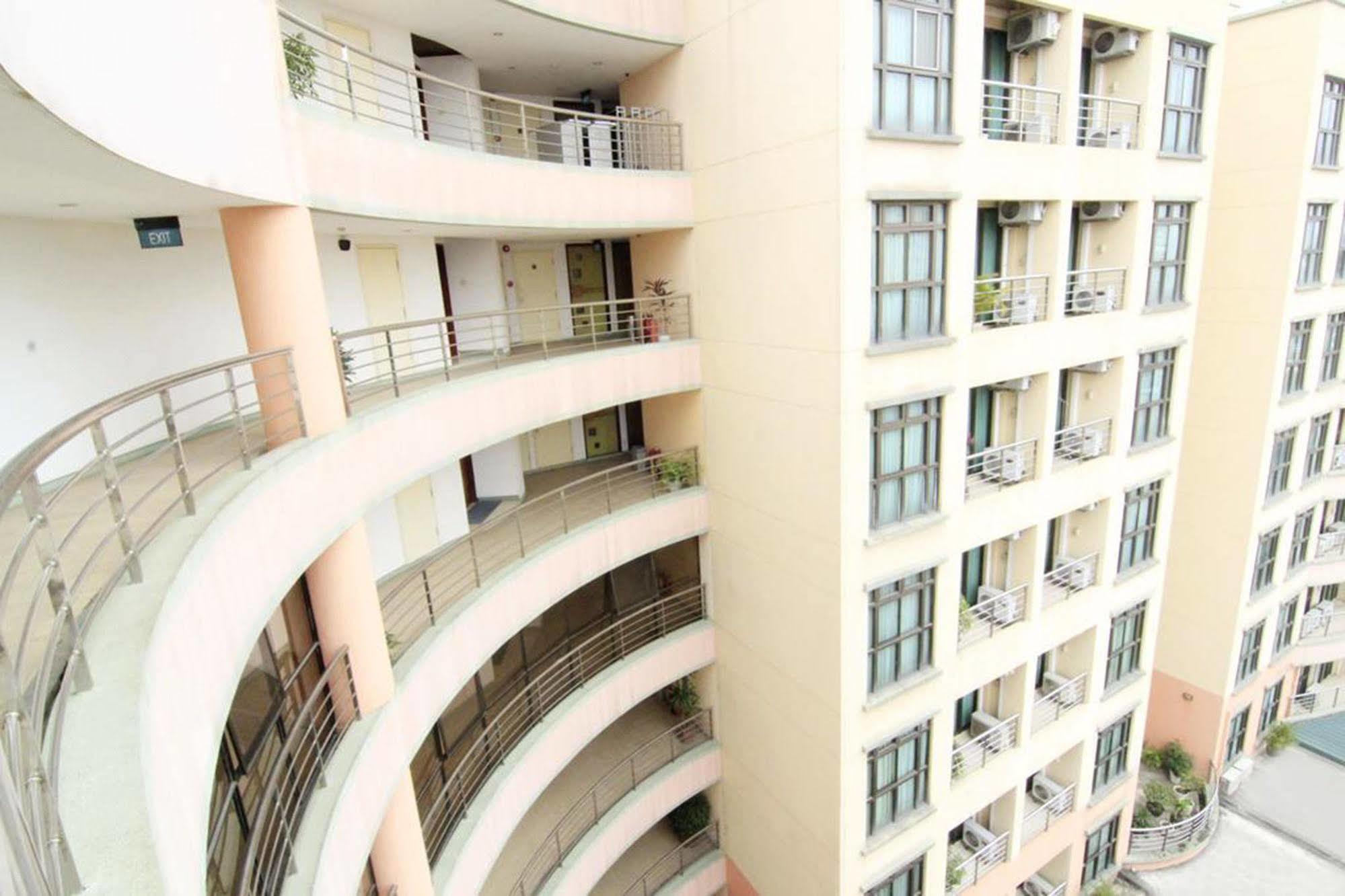 Pan Horizon Executive Residences Ханой Экстерьер фото