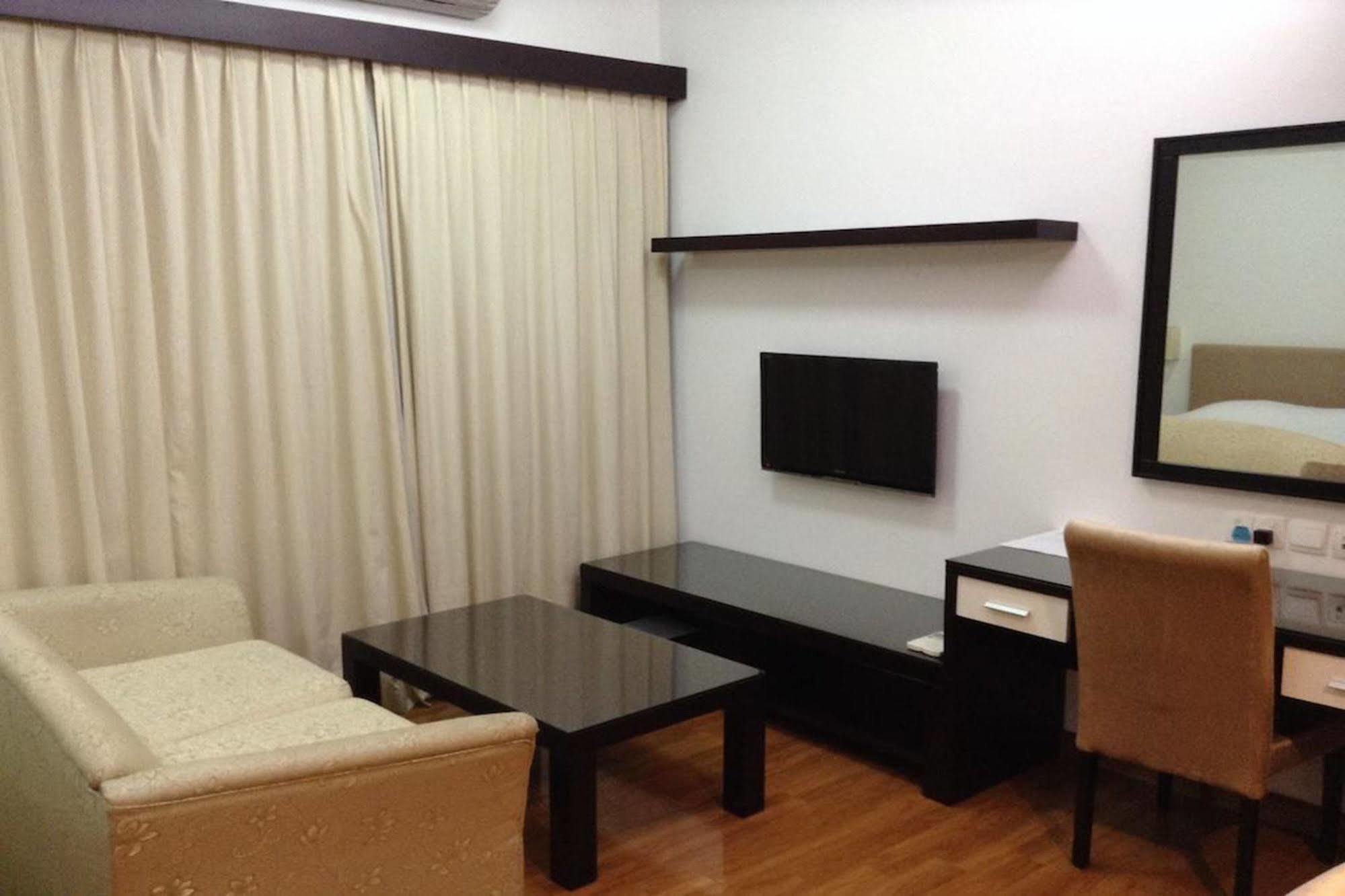Pan Horizon Executive Residences Ханой Экстерьер фото
